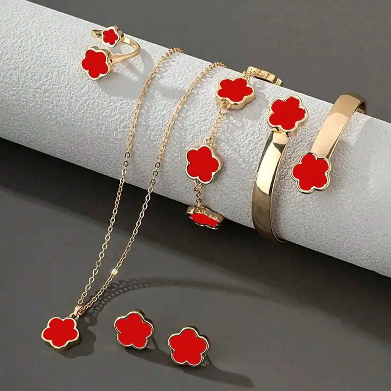 Florales Damen-Set – Komplettschmuck für täglichen Tragekomfort